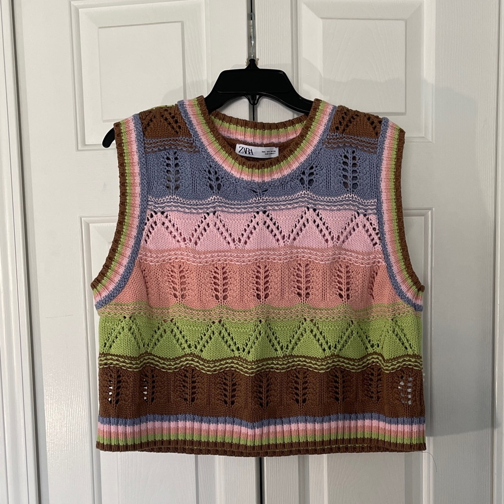 Zara Knit Sleeveless Sweater